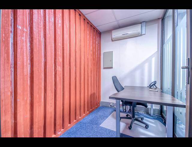 625M² OFFICE FOR SALE IN PARKTOWN